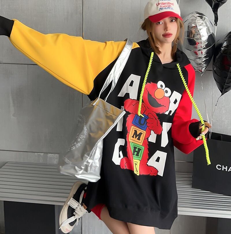 オーバーサイズ カラーマッチング アルファベットプリント フード付き ロングパーカE-4085