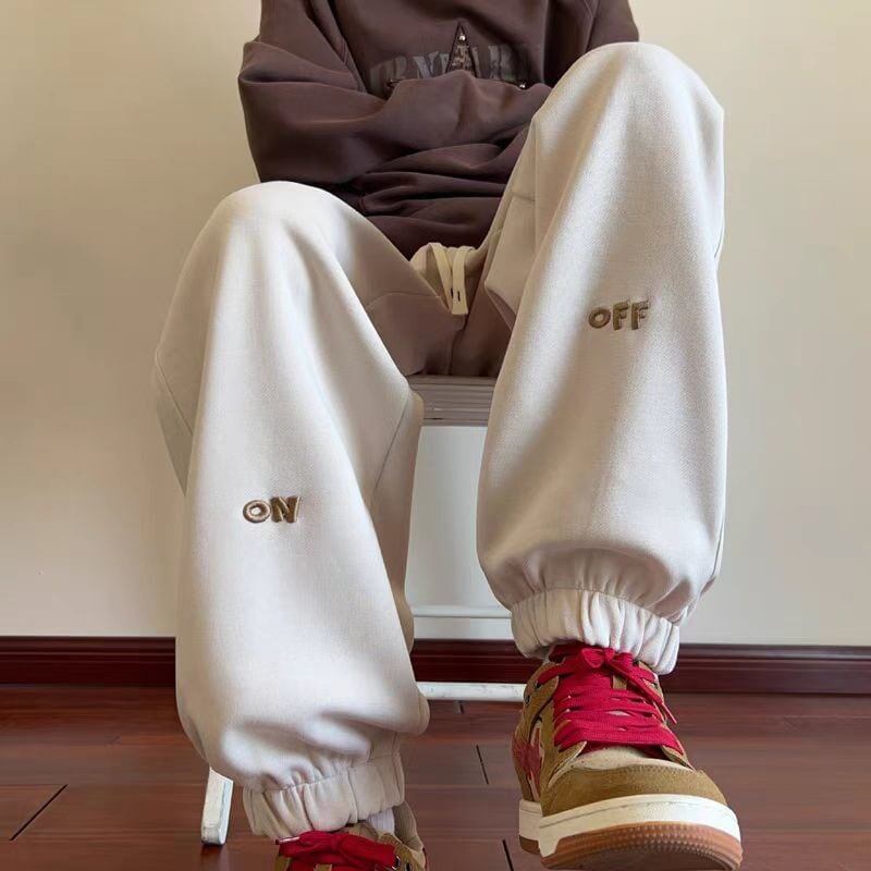 流行新作 肌触り抜群 目を奪われる カジュアル 3色選択 ジョガーパンツ E-9591