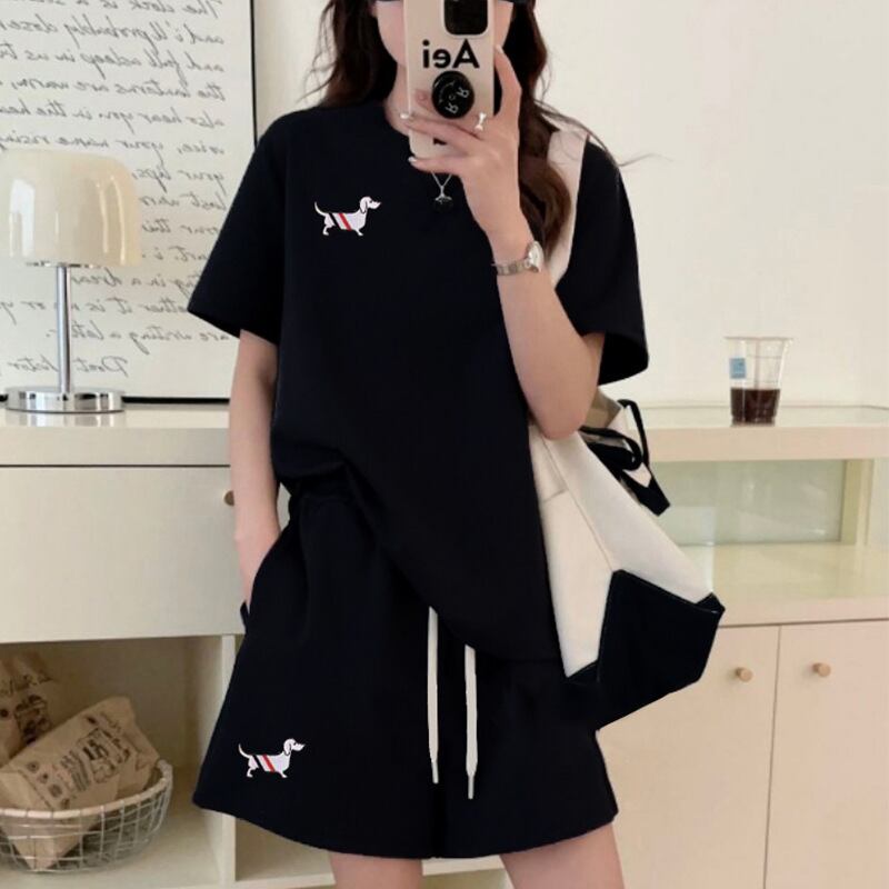 人気上昇中 着心地良い 真夏も快適 カジュアル 全5色 半袖 Tシャツ ショートパンツ セットアップ E-9216