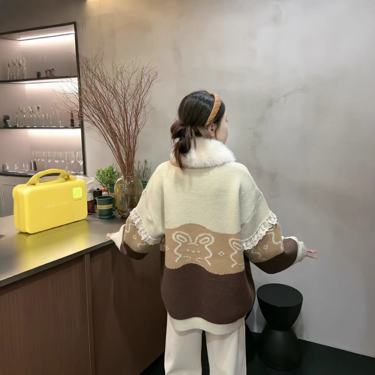 人気爆発中 トレンドアイテム 存在感抜群 大人可愛い カラーマッチング 2色選択ニットトップスE-10584