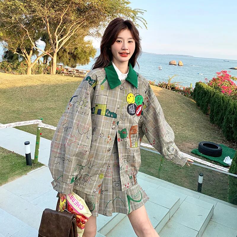 売り切れ必至 ジャージ+ カジュアル 短いスカート セットアップ E-10776