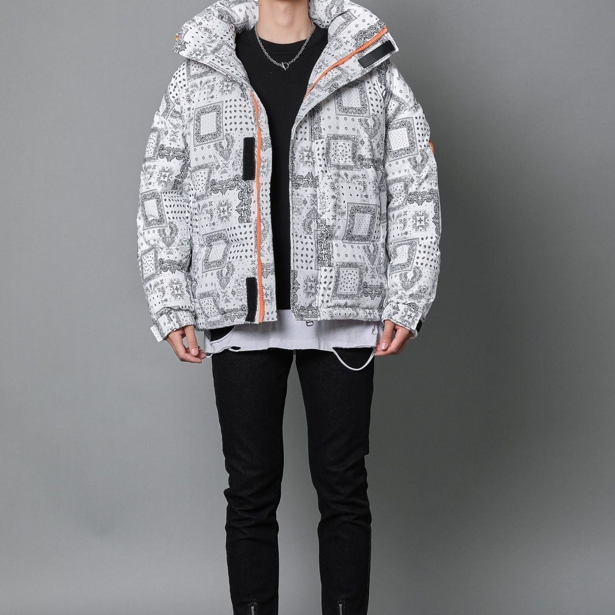 激安販売中 数量限定 冬服 ダウン  暖かい 撥水加工 男女兼用 3色展開 ダウンジャケットE-12621