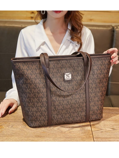 オシャレ度満点  ショルダーバッグ メッセンジャーバッグ 男女兼用E-12417