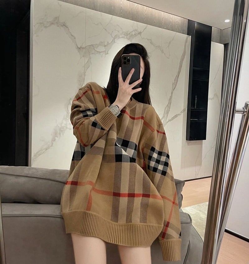 レトロ オシャレ度満点 ラウンドネック チェック柄 長袖  ニット セーターE-2530