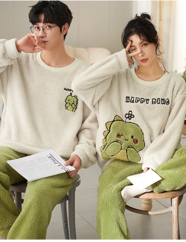 大活躍 3種選択 柔らかくて優しい印象 サンゴフリース カップル パジャマE-10005