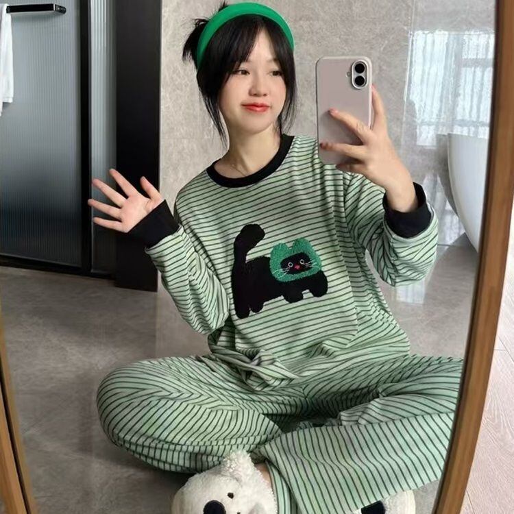 柔らかくて優しい印象 2種選択 着心地良い トップス+パンツセット パジャマE-10906