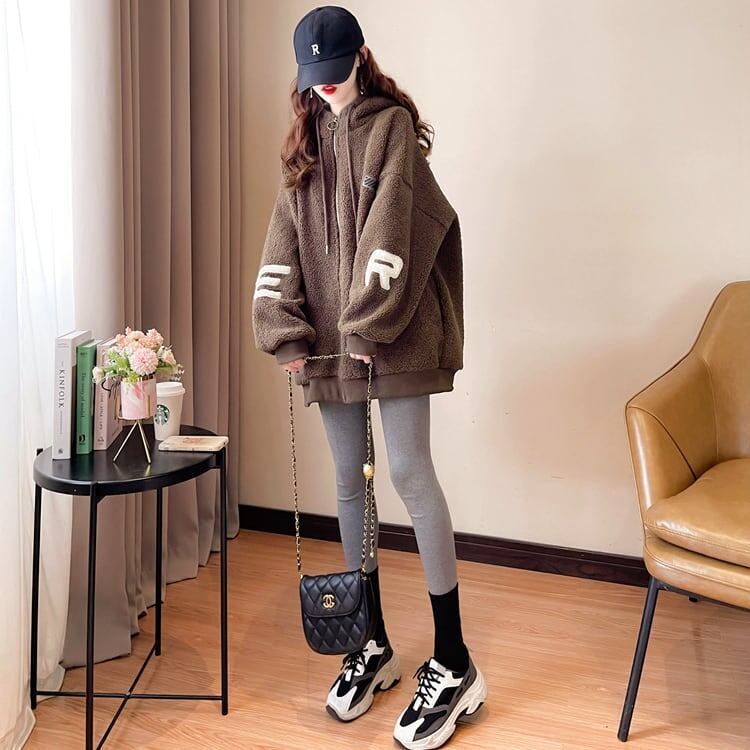 好感度UPアルファベットロゴボアフルジップパーカー 厚手トップス 全4色 E-4443