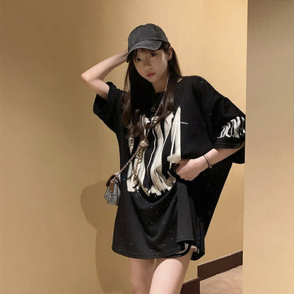 売り切れ必至 アバンギャルド 気質アップ おしゃれ度高め ルーズ 半袖 Tシャツ E-9289