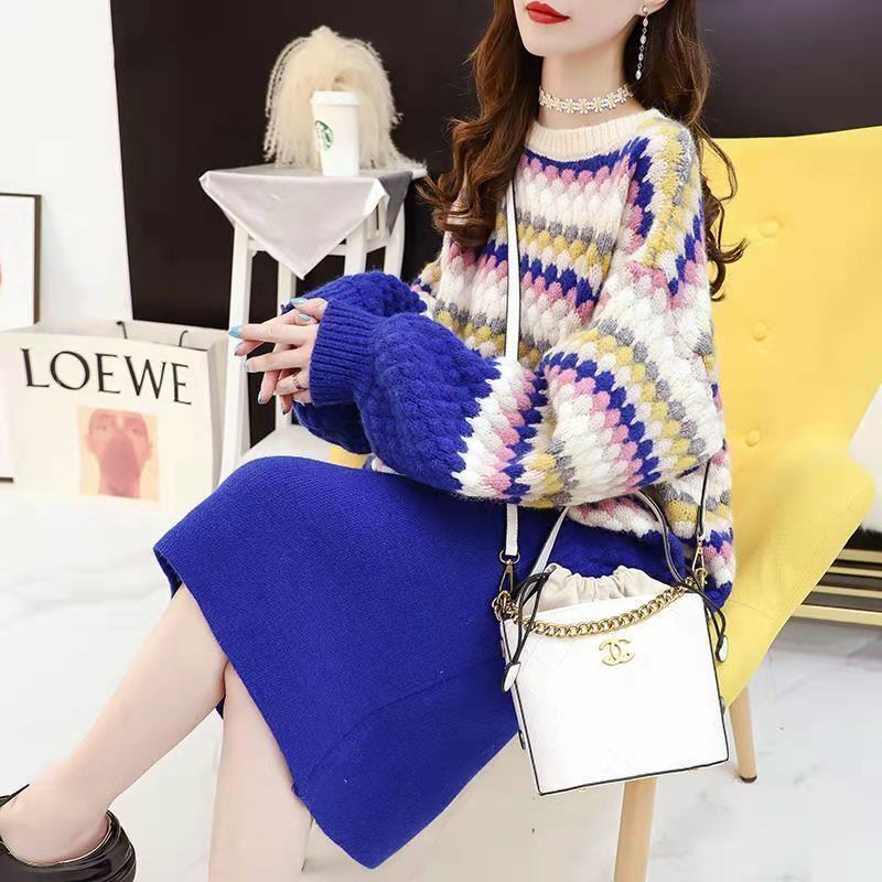 「上品な美しさ」女性らしい落ち着いたファッション  4色選択 ニットトップスE-10696