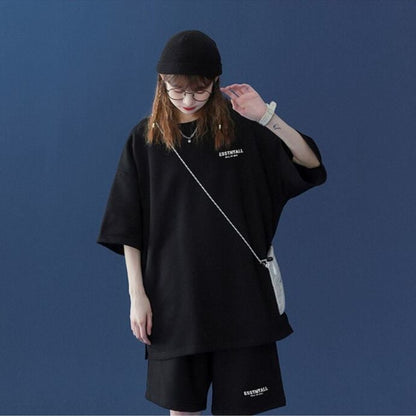 【半額セール】早い者勝ち  男女兼用 半袖Ｔシャツⅹパンツセット全4色E-6549