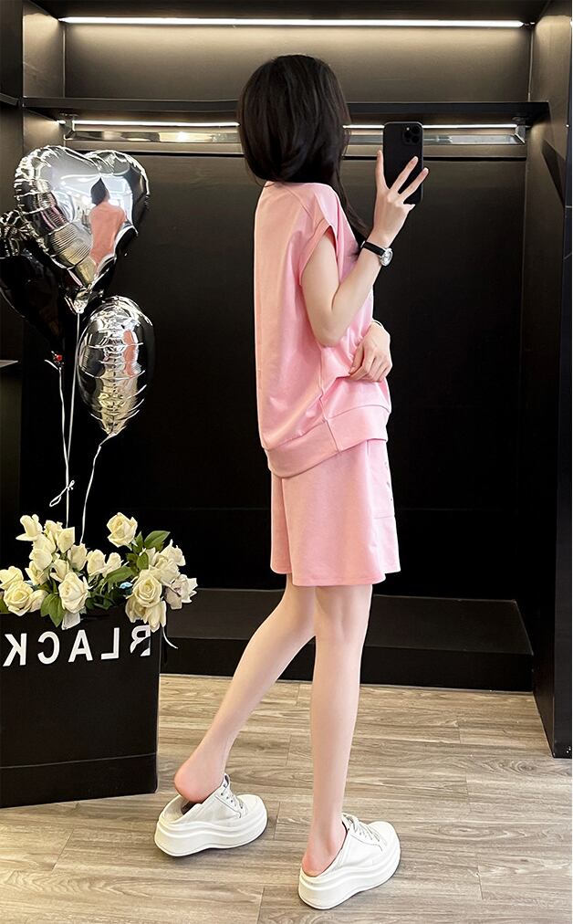 超人気 ホットダイヤモンド カジュアル プリント 半袖Tシャツ ショートパンツ セットアップ E-9215