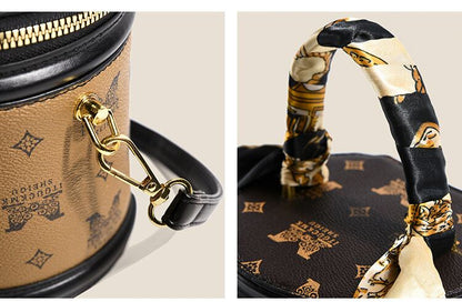 主役級の存在感！スタイリッシュ 2色選択可 スタイリッシュ ショルダーバッグ メッセンジャーバッグE-9898