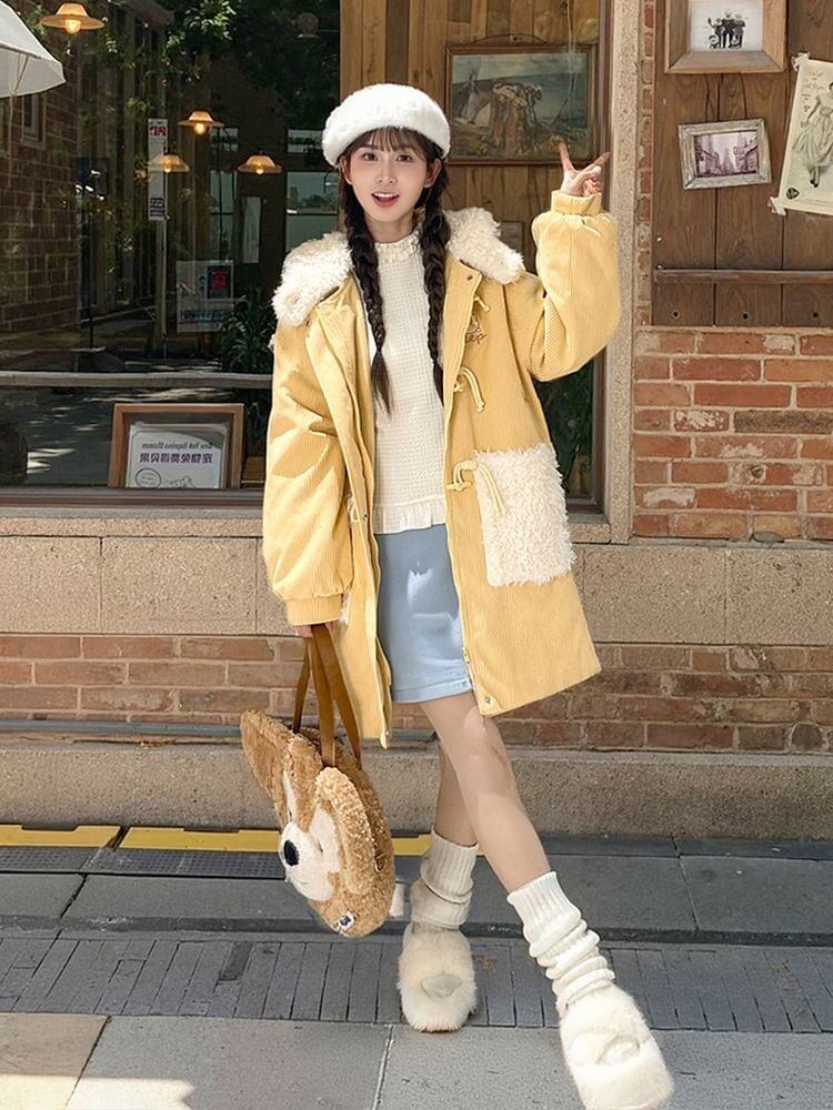 話題沸騰中 スウィート 主役級の存在感！大人可愛い 切り替え ミドル丈のコットンコート E-9846