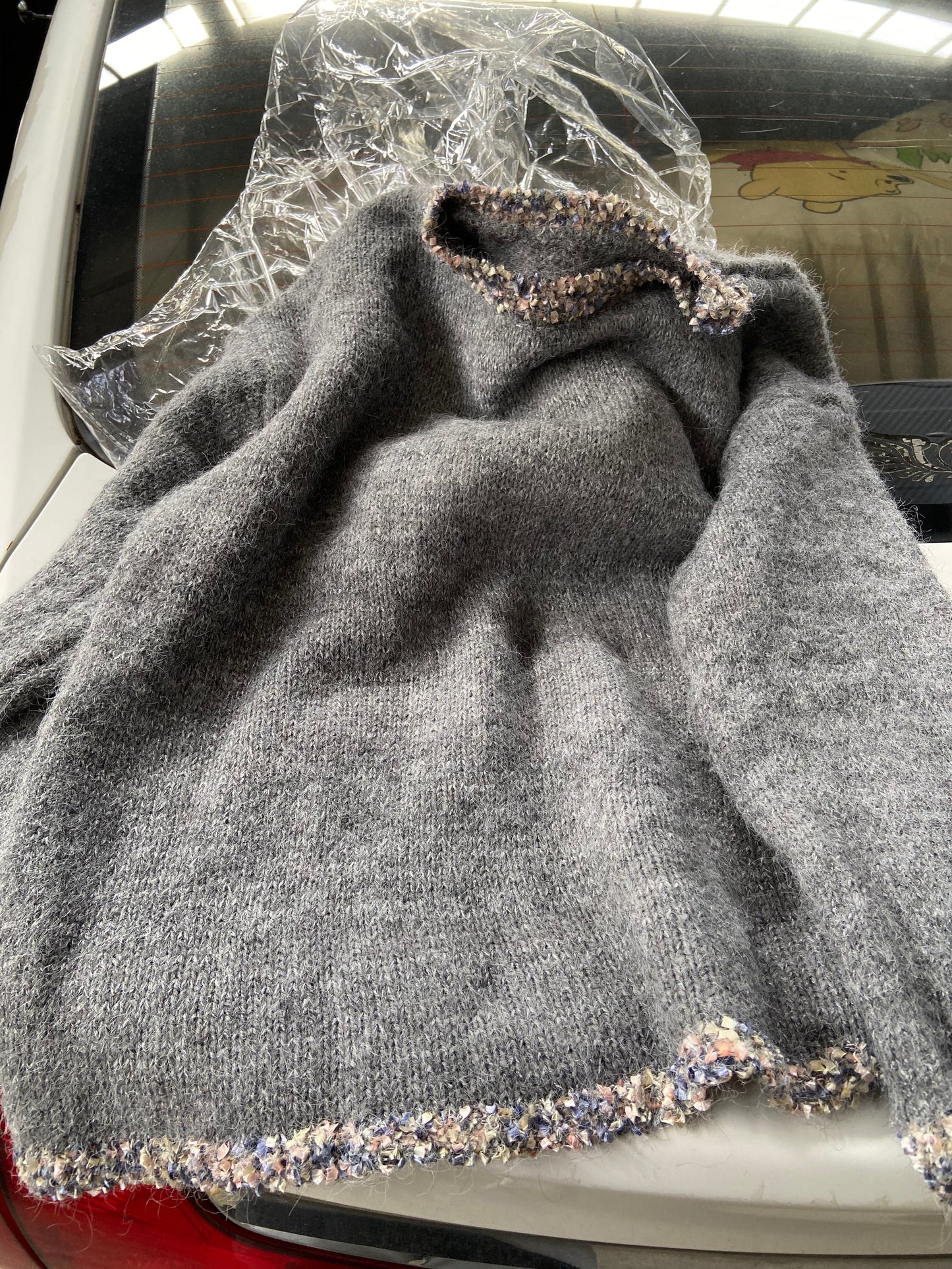 絶対欲しい 個性的なデザイン トレンドアイテム 2色選択 ニットセーター E-12190