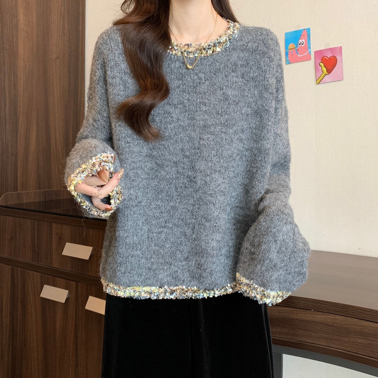 絶対欲しい 個性的なデザイン トレンドアイテム 2色選択 ニットセーター E-12190