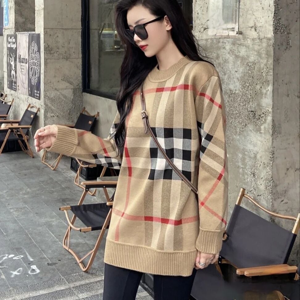 レトロ ラウンドネック オシャレ度満点 チェック柄 長袖 ニット セーターE-6808