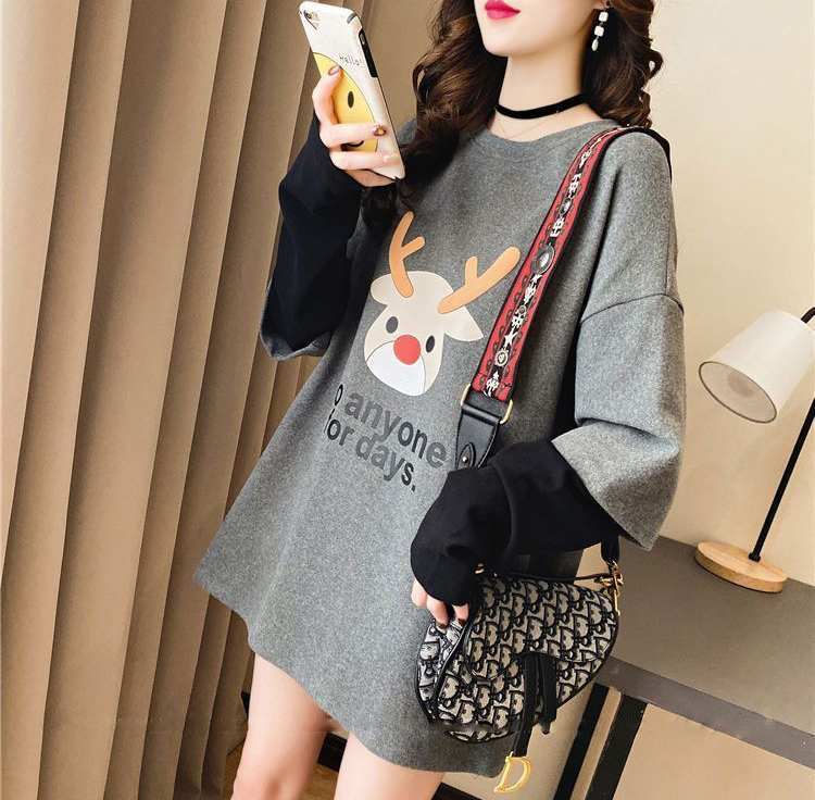 主役級 プリント カジュアル 4色選択 スウェットE-10932