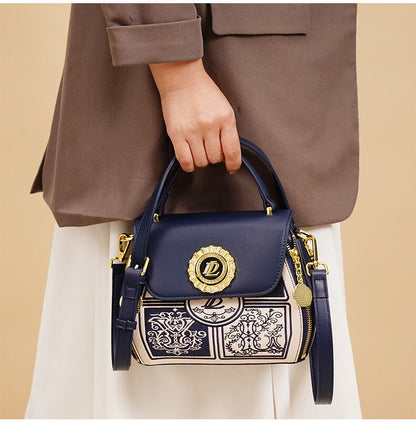 売り切れ必至 ショルダーバッグ 2色選択可 メッセンジャーバッグE-10075