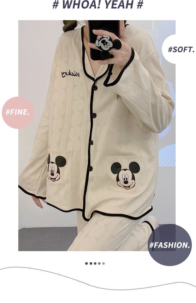 質感のいいホワイト長袖パジャマ2点セット   トップス+パンツセットE-4403