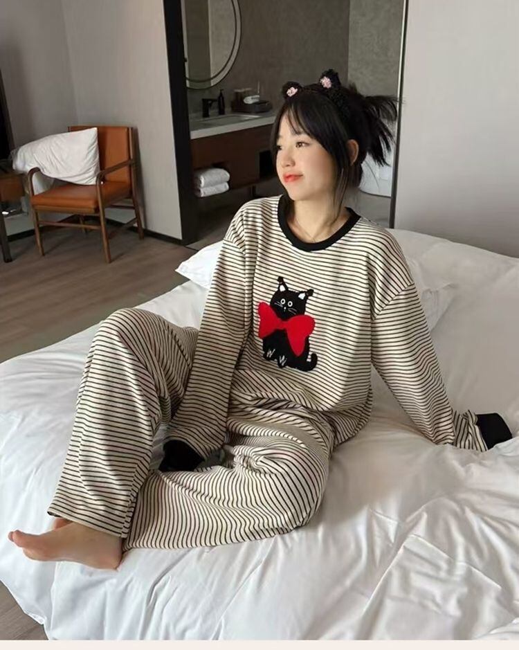 柔らかくて優しい印象 2種選択 着心地良い トップス+パンツセット パジャマE-10906