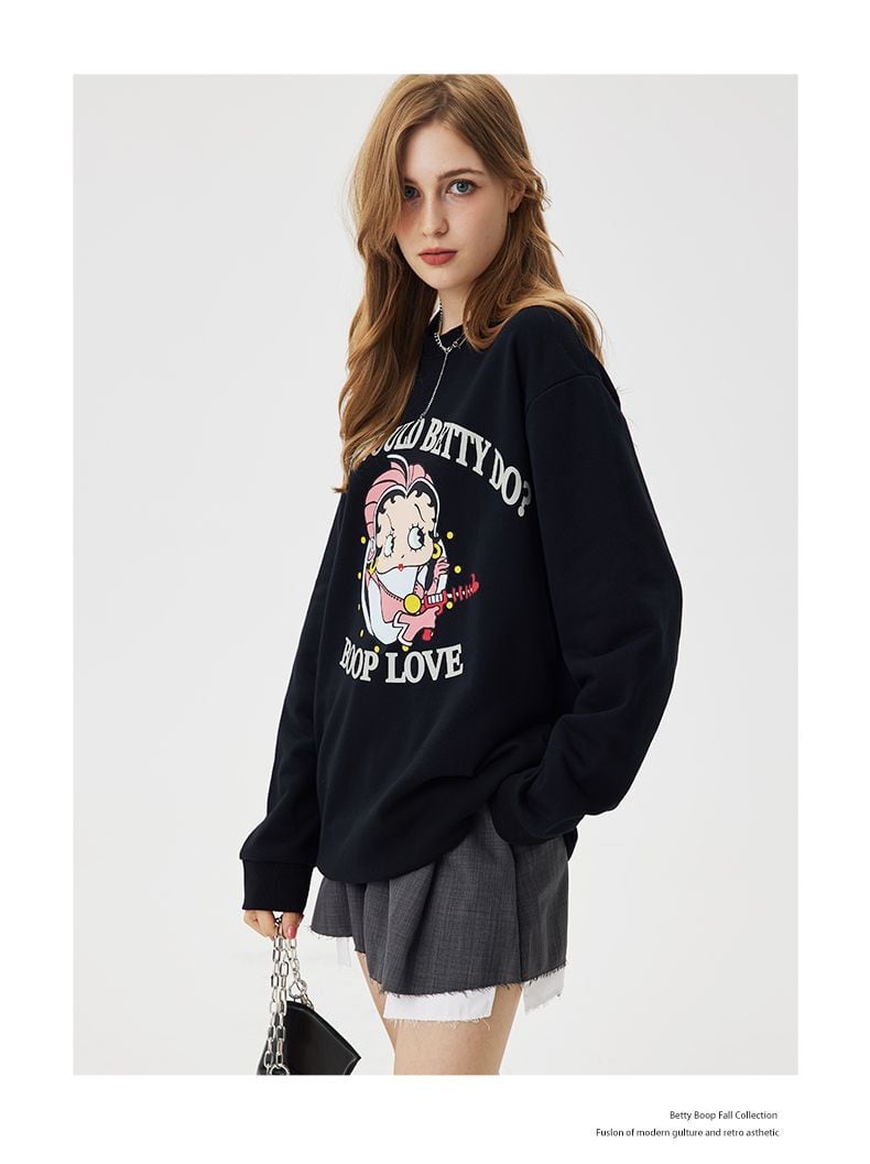 大活躍 絶対流行  個性的なデザイン トレンドアイテム 2色選択  男女兼用 スウェットE-12330