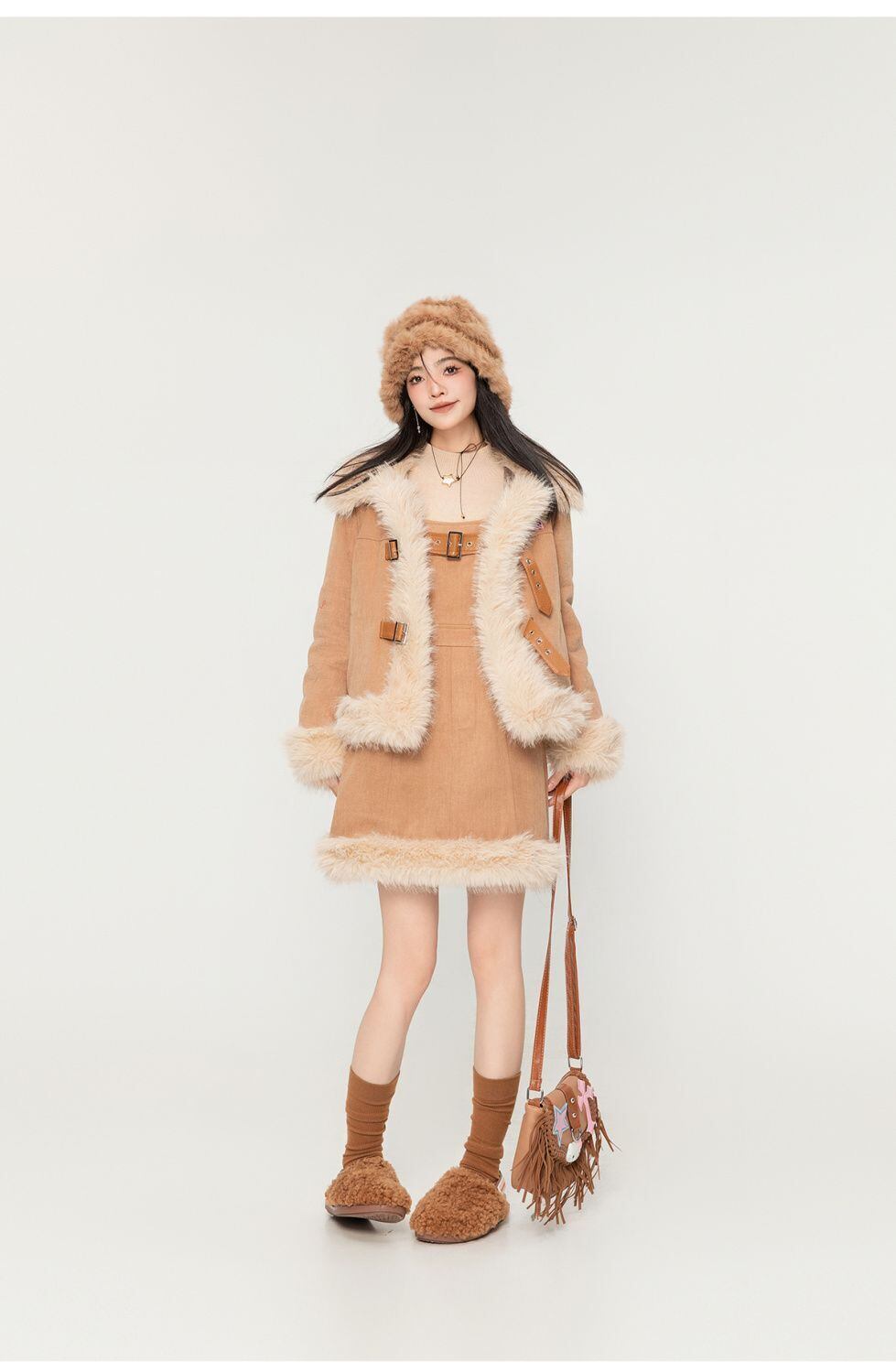 アクティブも綺麗も叶う  求めてたデザイン ぬいぐるみジャケットⅹサスペンダースカートセットE-9915