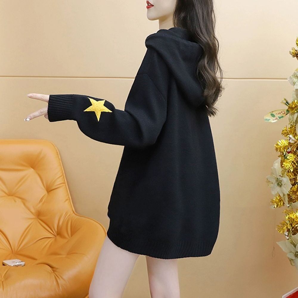 大人可愛い星柄ロゴゆったりフード付きニットパーカ全2色トップスE-4782