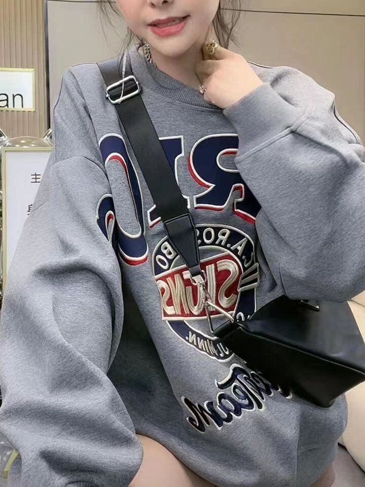 話題沸騰中 カジュアル 早い者勝ち 3色選択 スウェットE-10881