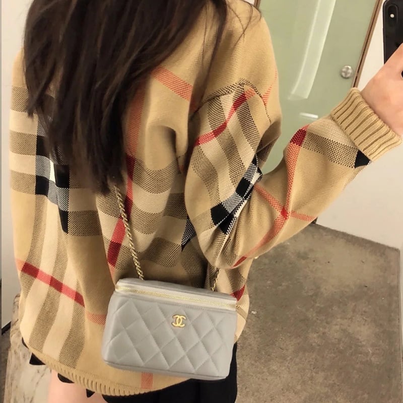 レトロ オシャレ度満点 ラウンドネック チェック柄 長袖  ニット セーターE-2530