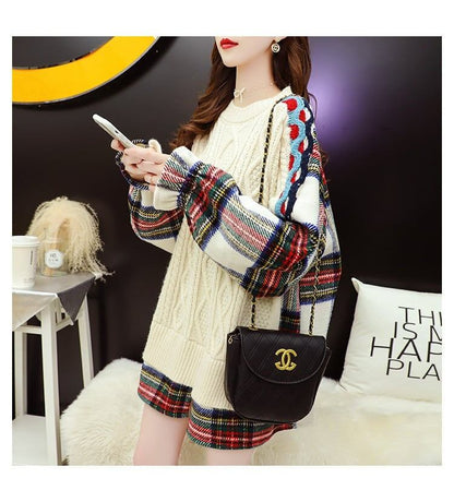 着?せレイヤード風   切り替えニットセーター二色ありE-4093