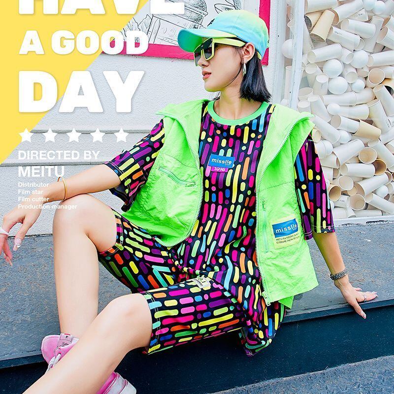 超人気 個性派 ファッション ルーズ 半袖シャツE-6757