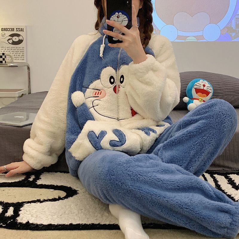 絶対欲しい 大人可愛い スタイルアップ効果抜群 肌触り抜群 サンゴフリース パジャマE-6847