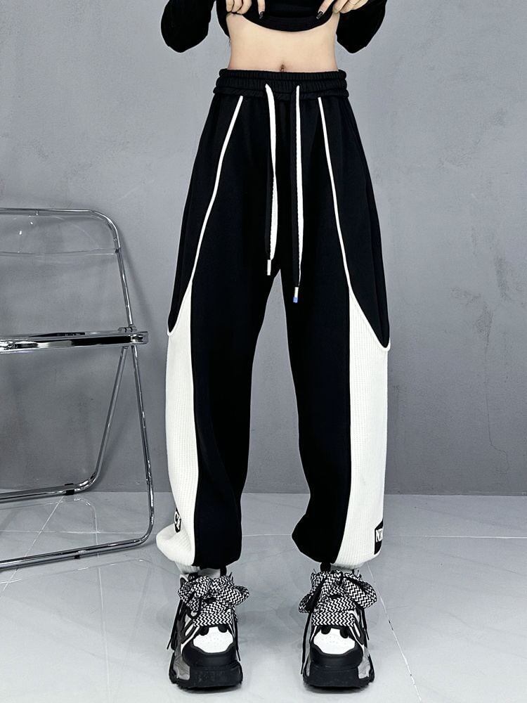 大人可愛い 個性的なデザイン スタイルアップ 2色 ジョガーパンツ E-10763