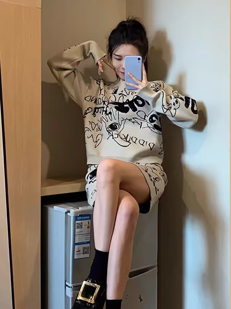 目を奪われる  カジュアル トップスⅹミニスカートセットアップE-10869