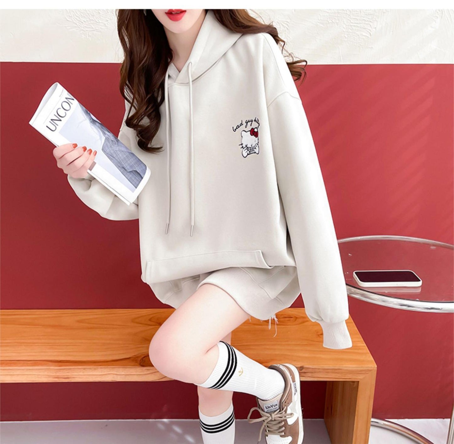 早い者勝ち後ろビッグロゴゆったりフード付きパーカ全2色トップスins-4780