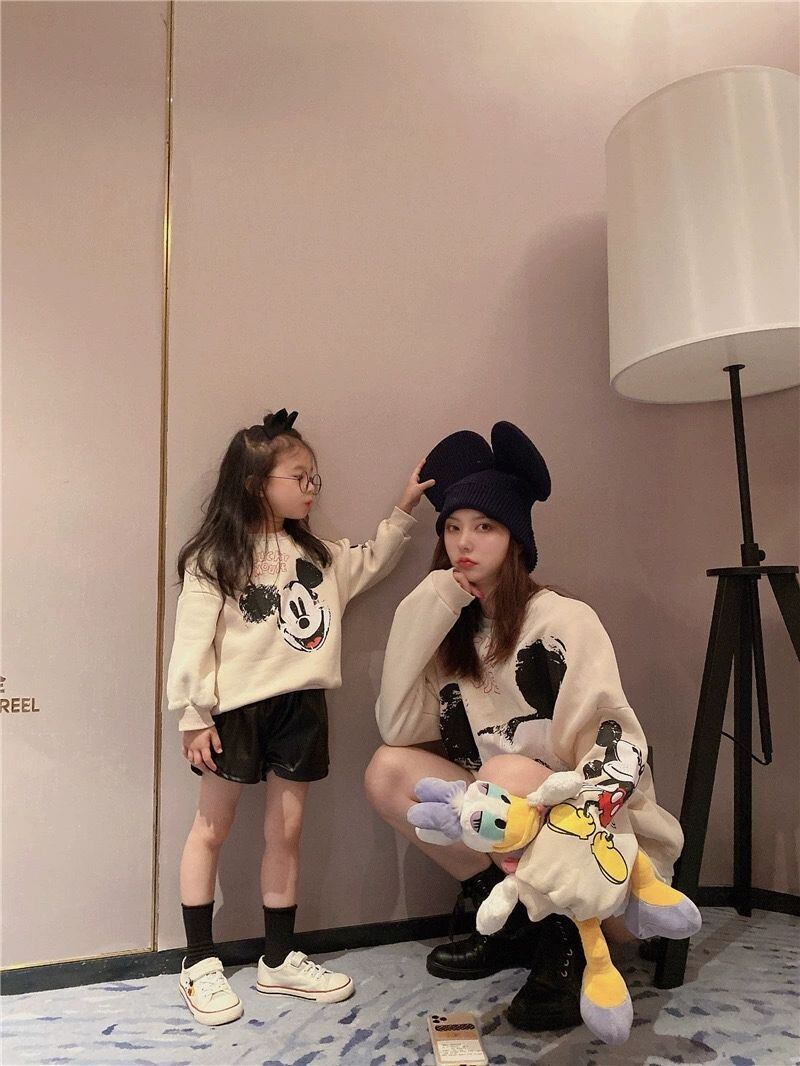 大活躍親子ペアルックパーカーins-5232