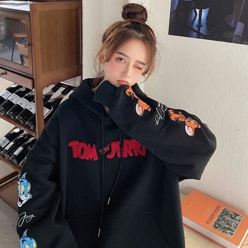 【人気急上昇中！】（裏起毛あり） 美人度アップ 刺繍ロゴフード付きパーカー  全2色ins-4363