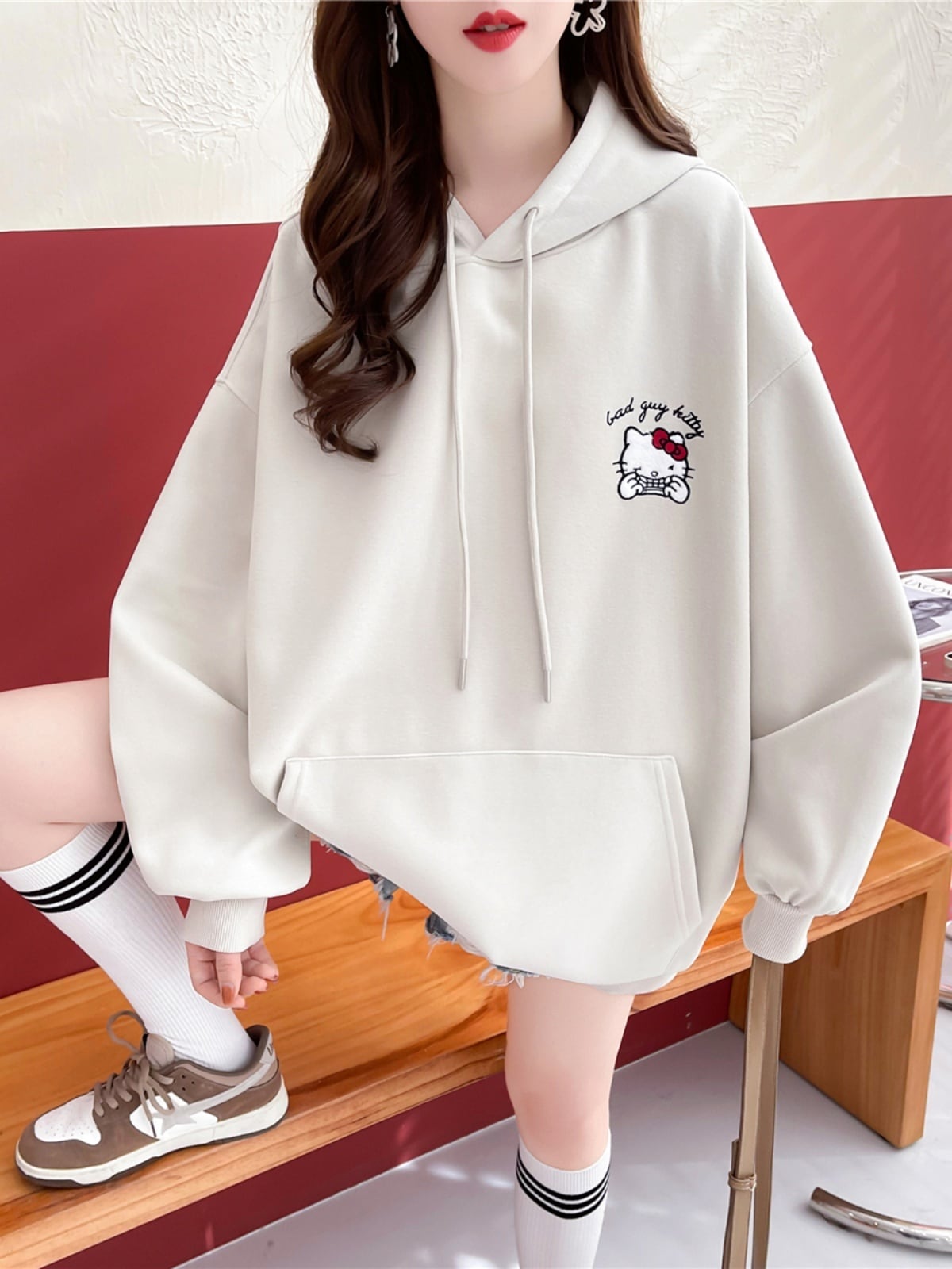 早い者勝ち後ろビッグロゴゆったりフード付きパーカ全2色トップスins-4780